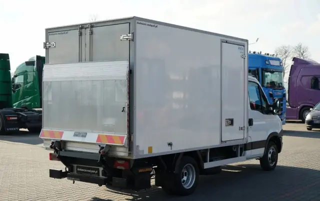 IVECO DAILY 35-130 / CHŁODNIA / AGREGAT THERMO KING / WINDA DHOLLANDIA / AUTOMAT / SPROWADZONY 