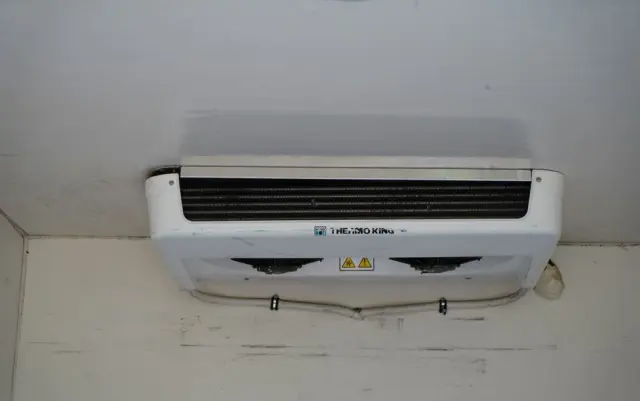 IVECO DAILY 35-130 / CHŁODNIA / AGREGAT THERMO KING / WINDA DHOLLANDIA / AUTOMAT / SPROWADZONY 