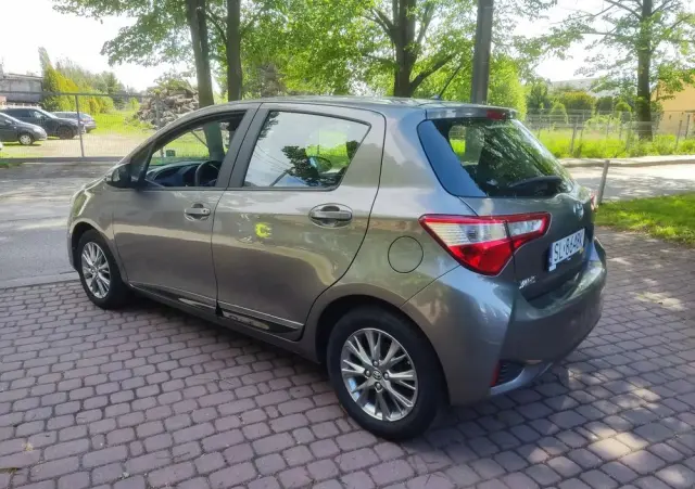 TOYOTA Yaris 1.0 VVT-i Edition-S