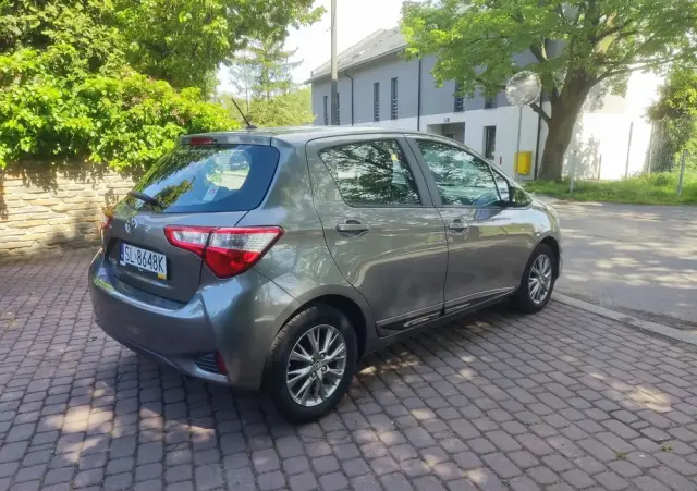 TOYOTA Yaris 1.0 VVT-i Edition-S