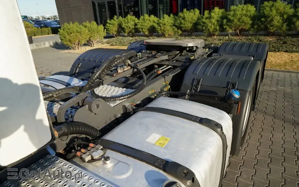 SCANIA R 650 / V8 / 6x4 / HYDRAULIKA /  DMC: 100.000 KG / I-PARK COOL / 3 OSIOWY CIĄGNIK SIODŁOWY / OPONY 100% 