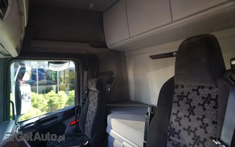 SCANIA R 650 / V8 / 6x4 / HYDRAULIKA /  DMC: 100.000 KG / I-PARK COOL / 3 OSIOWY CIĄGNIK SIODŁOWY / OPONY 100% 