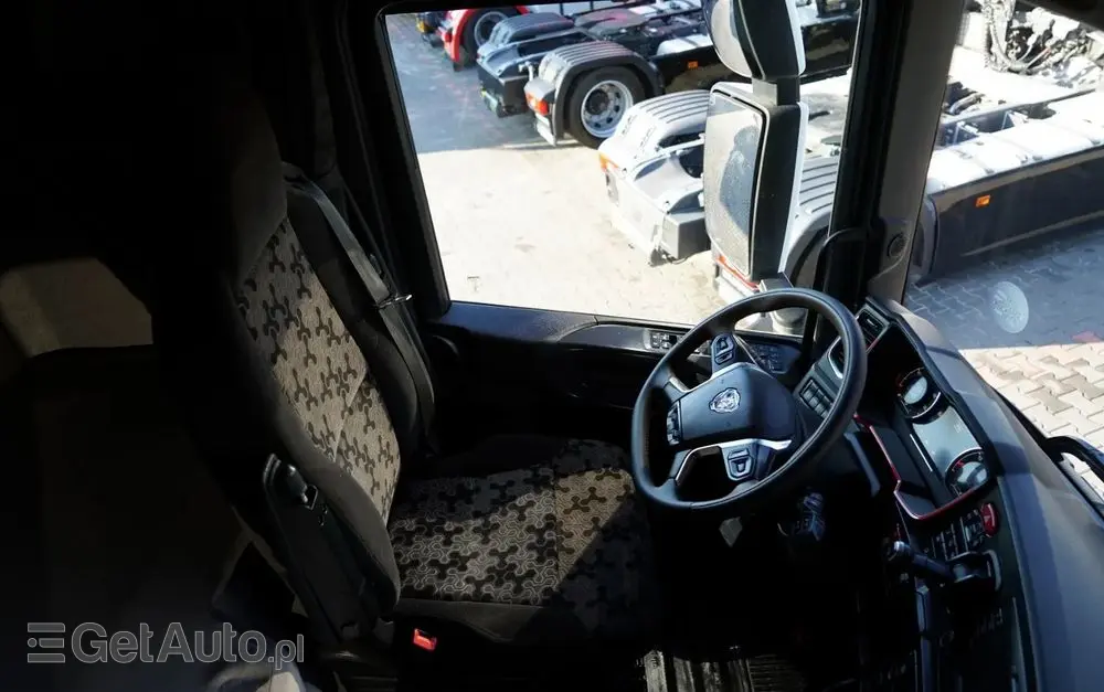 SCANIA R 650 / V8 / 6x4 / HYDRAULIKA /  DMC: 100.000 KG / I-PARK COOL / 3 OSIOWY CIĄGNIK SIODŁOWY / OPONY 100% 