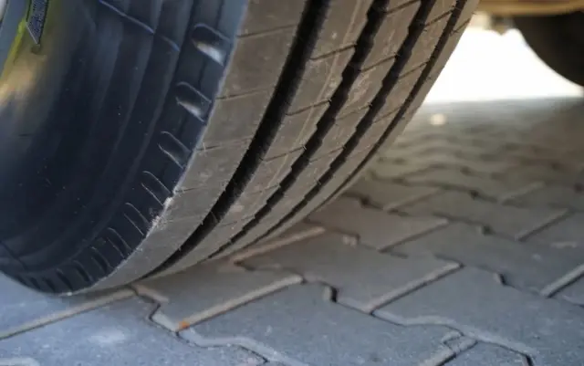 SCANIA R 650 / V8 / 6x4 / HYDRAULIKA /  DMC: 100.000 KG / I-PARK COOL / 3 OSIOWY CIĄGNIK SIODŁOWY / OPONY 100% 