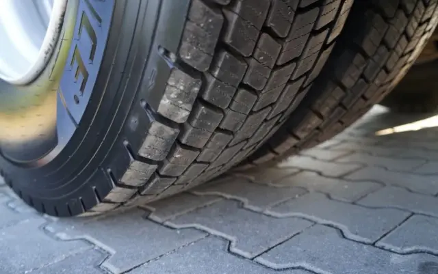 SCANIA R 650 / V8 / 6x4 / HYDRAULIKA /  DMC: 100.000 KG / I-PARK COOL / 3 OSIOWY CIĄGNIK SIODŁOWY / OPONY 100% 