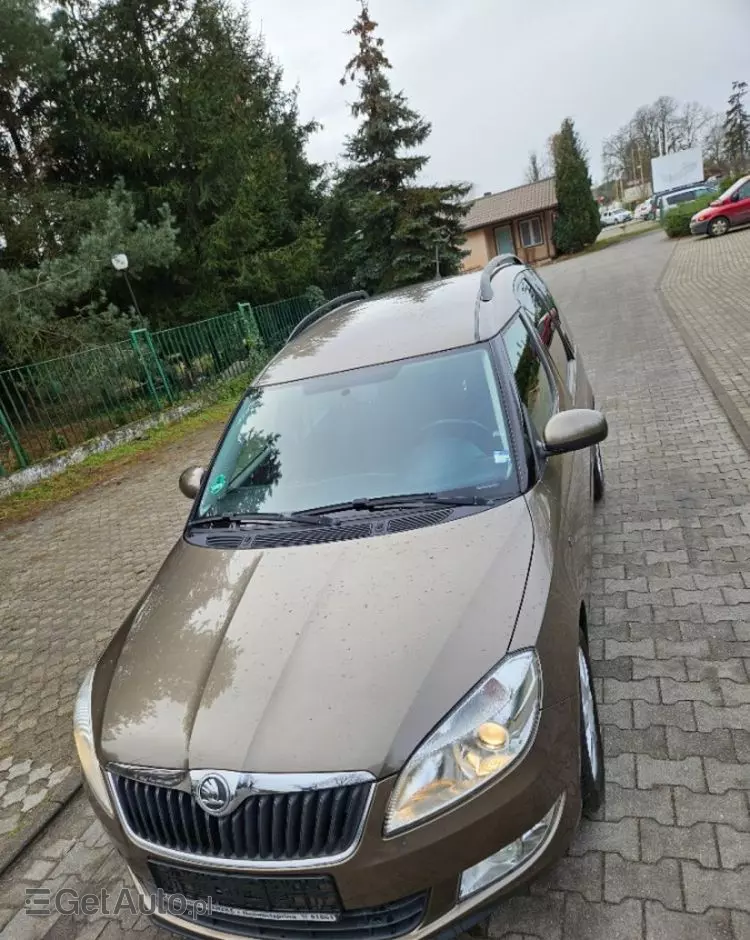 SKODA Roomster 