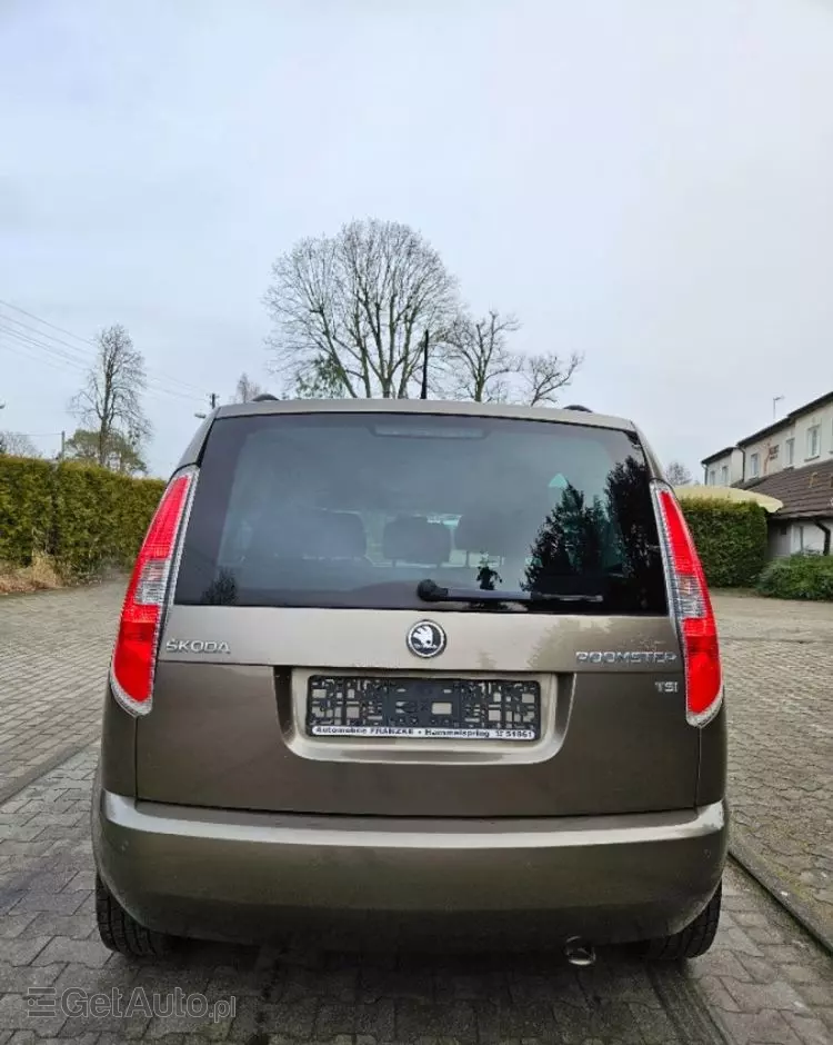 SKODA Roomster 