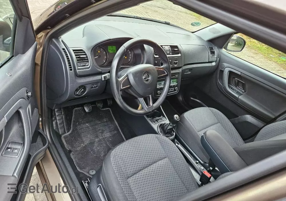 SKODA Roomster 