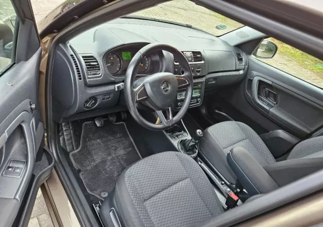 SKODA Roomster 