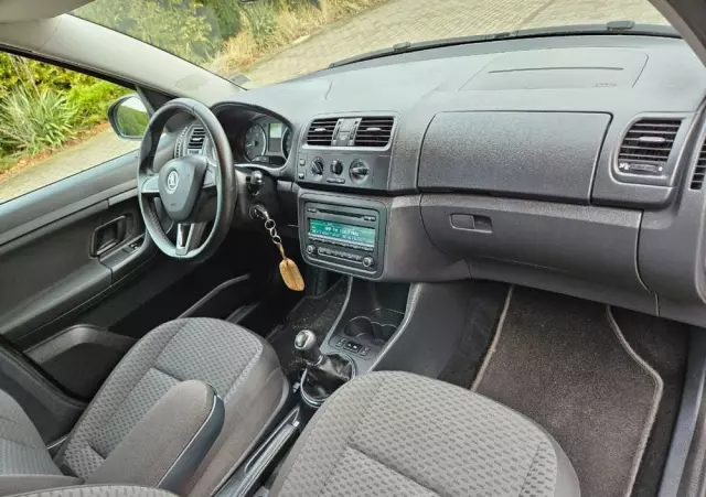 SKODA Roomster 