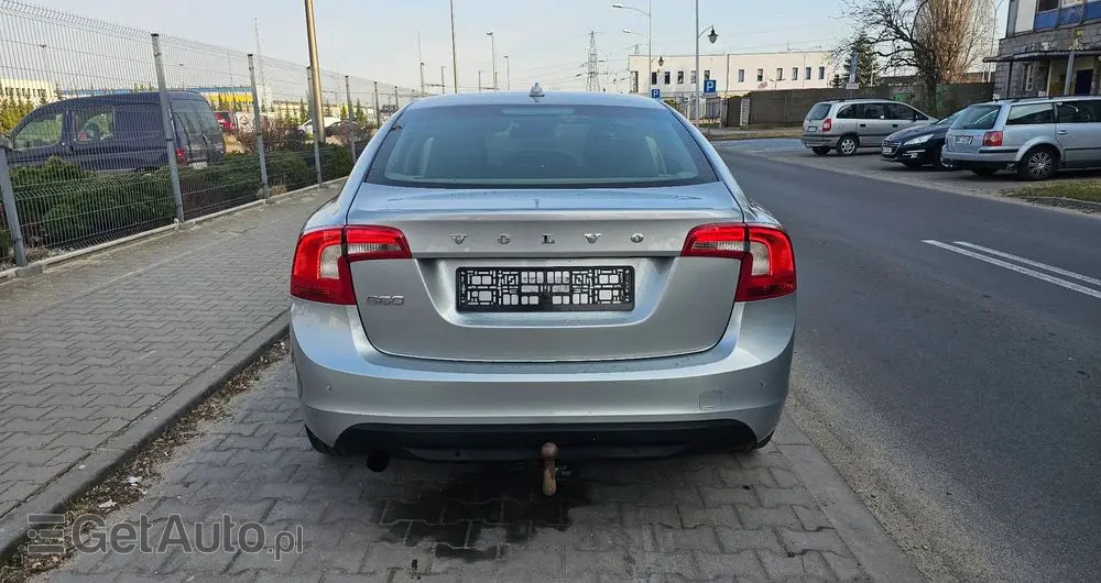 VOLVO S60 DRIVe Summum