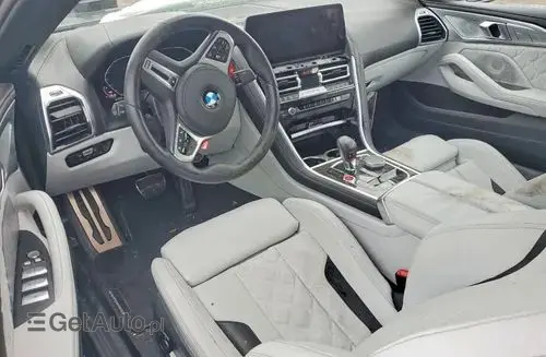 BMW M 8 