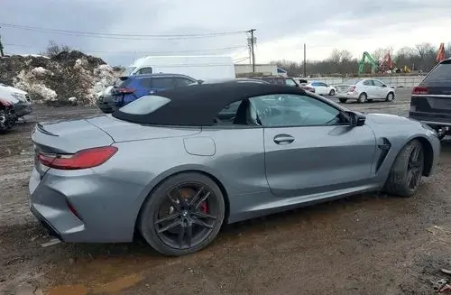 BMW M 8 