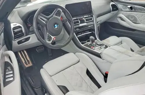 BMW M 8 