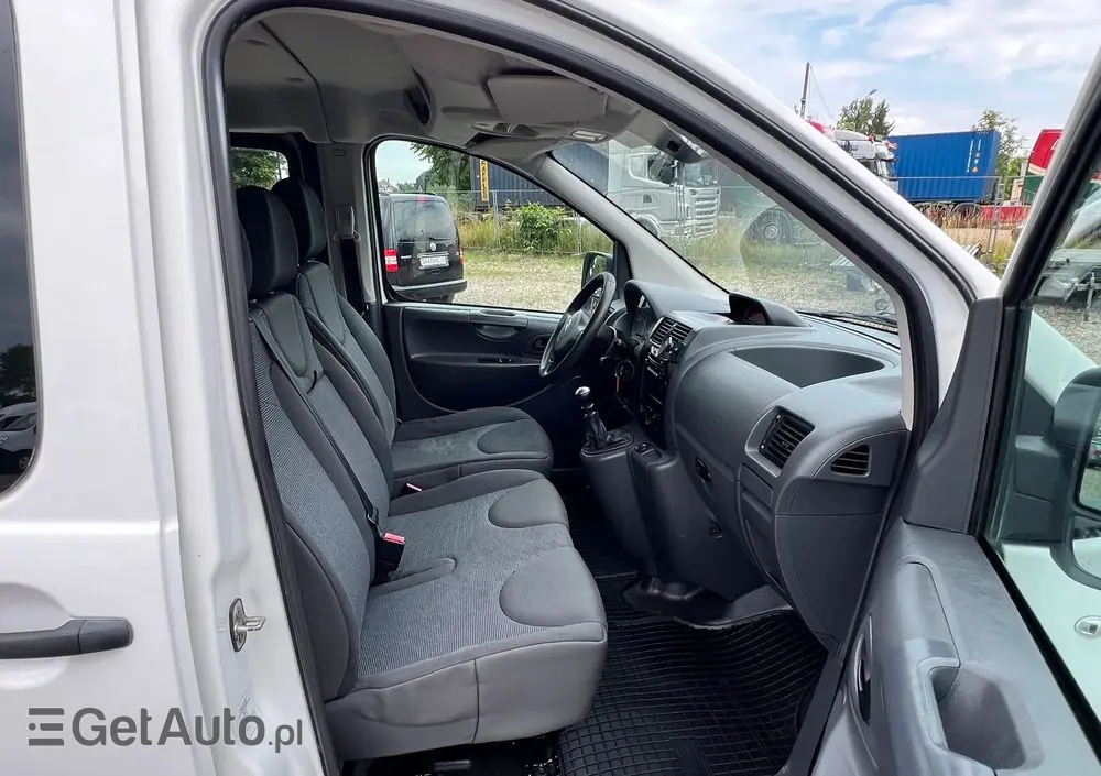 CITROËN JUMPY COMBI 