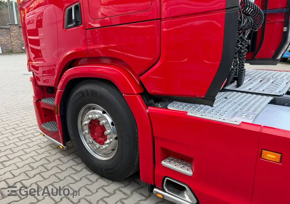 SCANIA 580s Scania z Niemiec ASO kontrakt serwisowy idealny stan v8 4x2 