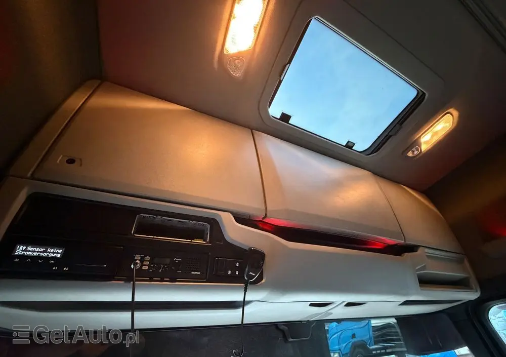 SCANIA 580s Scania z Niemiec ASO kontrakt serwisowy idealny stan v8 4x2 