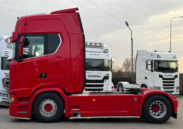 SCANIA 580s Scania z Niemiec ASO kontrakt serwisowy idealny stan v8 4x2 