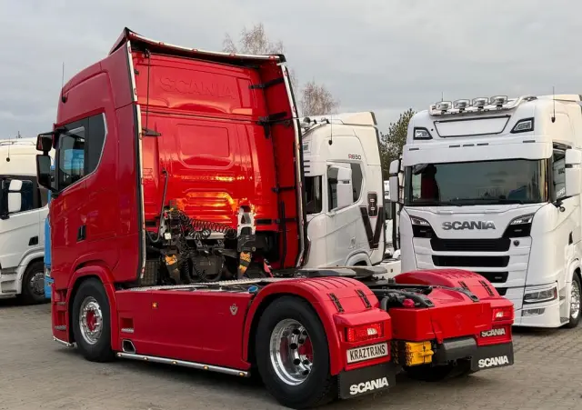 SCANIA 580s Scania z Niemiec ASO kontrakt serwisowy idealny stan v8 4x2 