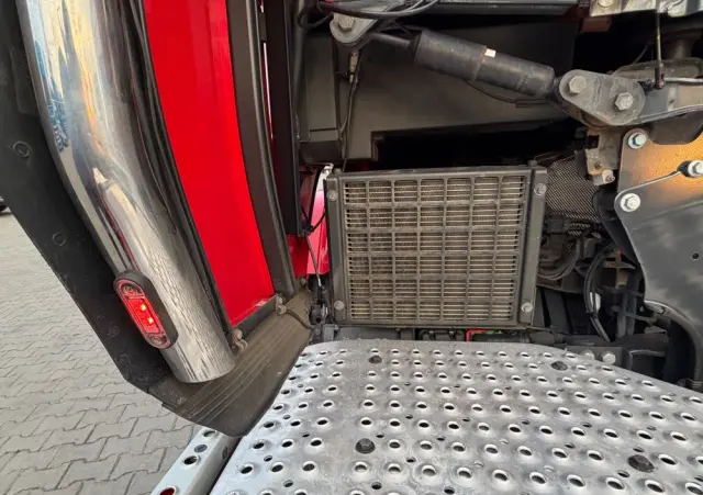 SCANIA 580s Scania z Niemiec ASO kontrakt serwisowy idealny stan v8 4x2 