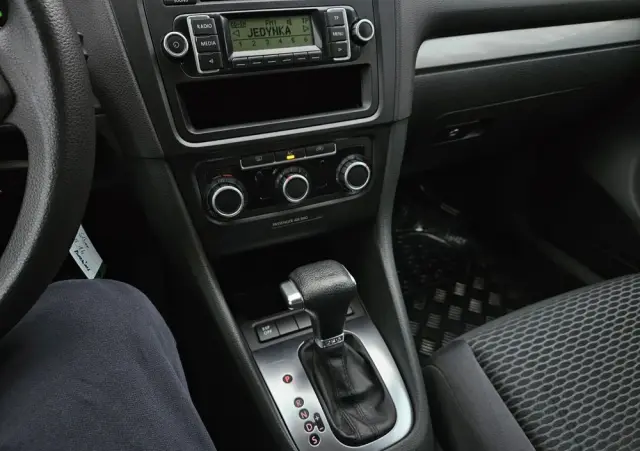 VOLKSWAGEN Golf 1.6 DSG Comfortline