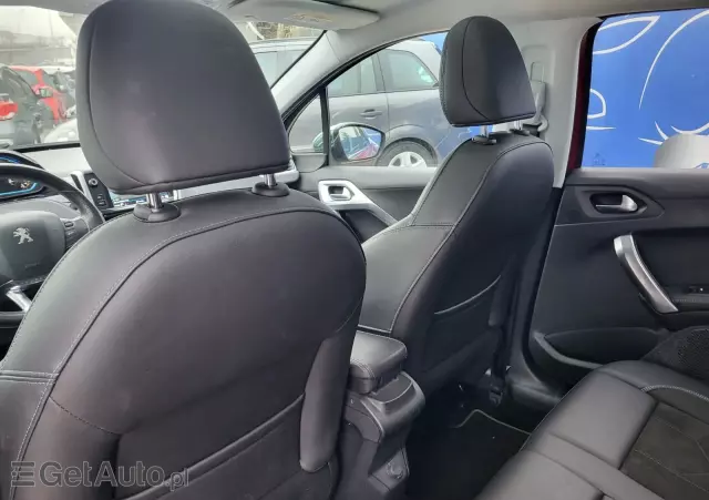 PEUGEOT 2008 1.2 Pure Tech Crossway S&S EAT6