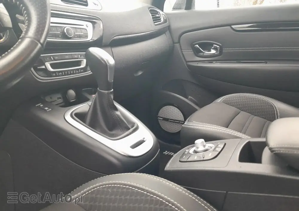 RENAULT Grand Scenic DCi 110 EDC Bose Edition
