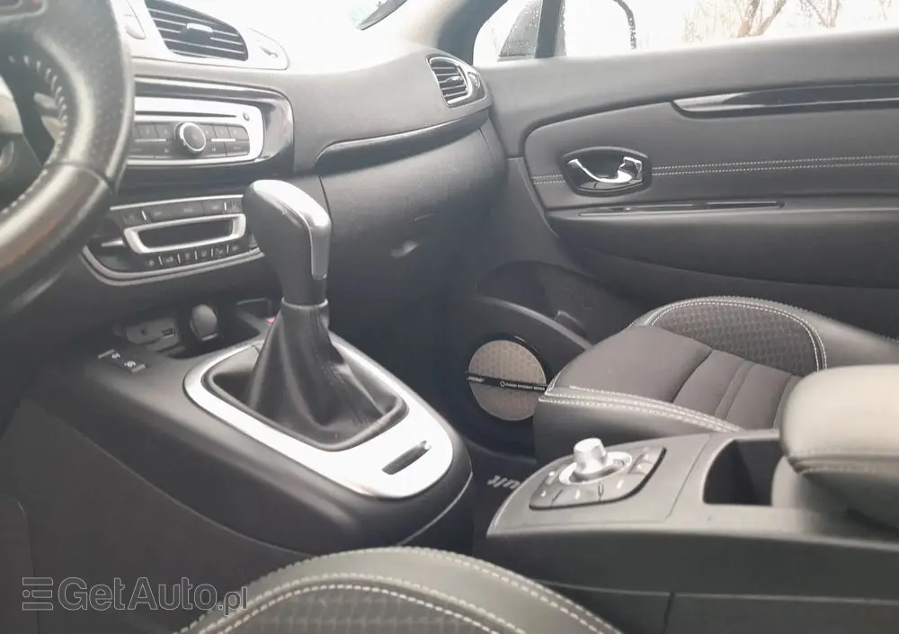 RENAULT Grand Scenic DCi 110 EDC Bose Edition