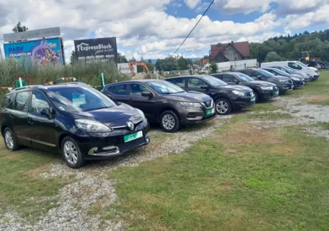 RENAULT Grand Scenic DCi 110 EDC Bose Edition
