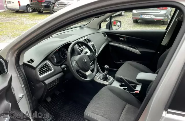SUZUKI SX-4 s-cross 