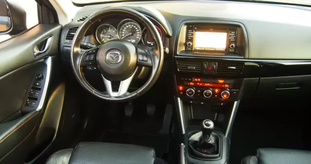 MAZDA CX-5 SKYACTIV-D 175 AWD Sports-Line