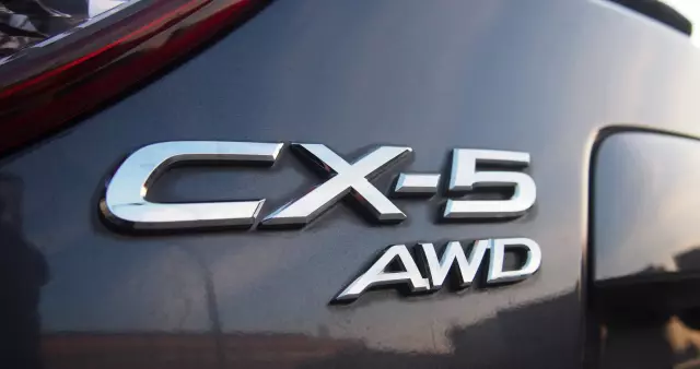 MAZDA CX-5 SKYACTIV-D 175 AWD Sports-Line