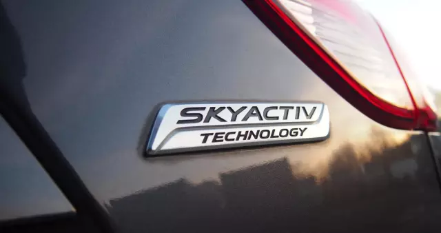 MAZDA CX-5 SKYACTIV-D 175 AWD Sports-Line