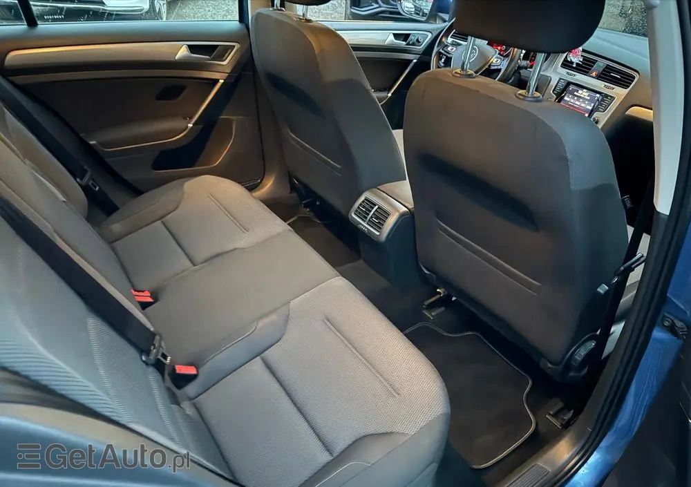 VOLKSWAGEN Golf 1.6 BlueTDI Comfortline