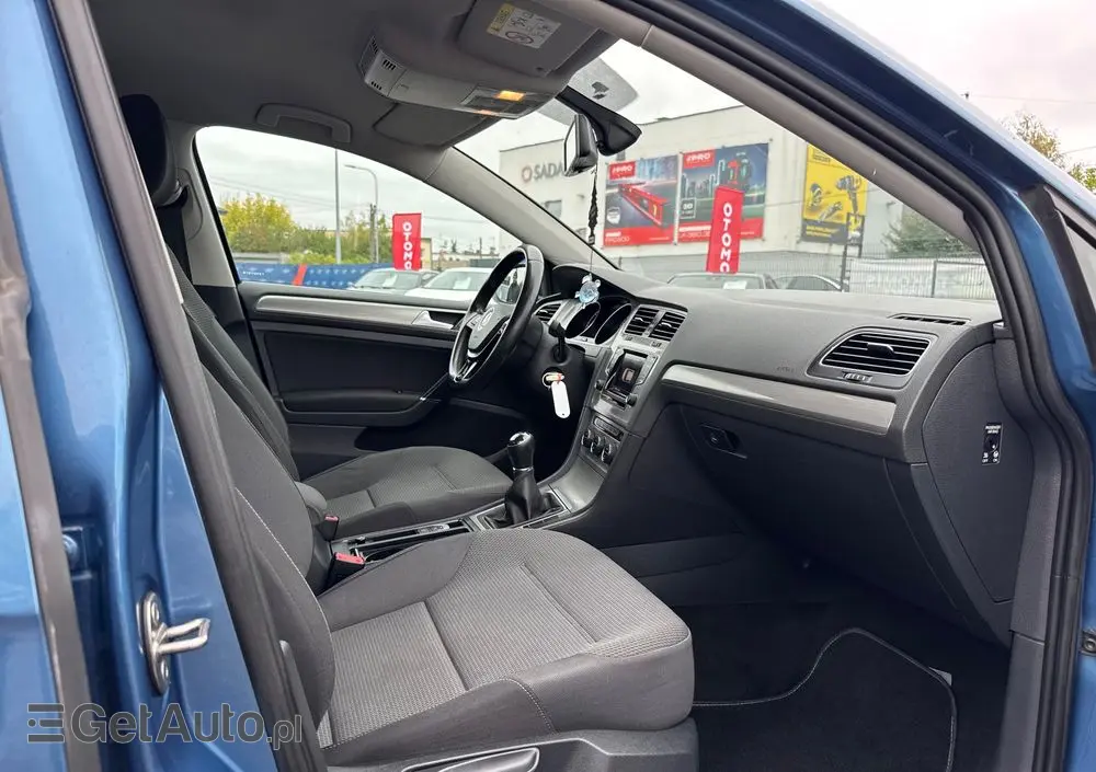VOLKSWAGEN Golf 1.6 BlueTDI Comfortline