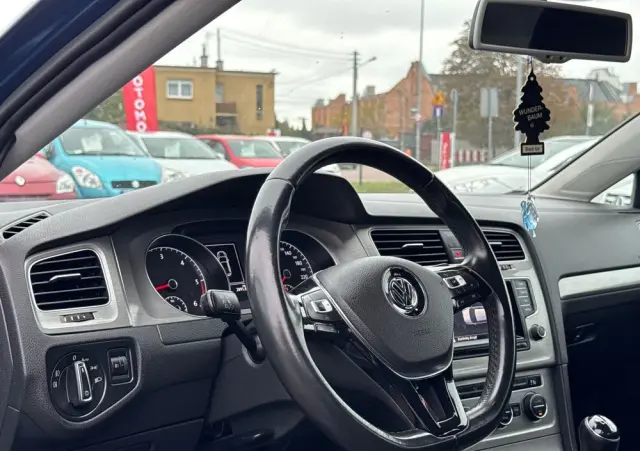 VOLKSWAGEN Golf 1.6 BlueTDI Comfortline