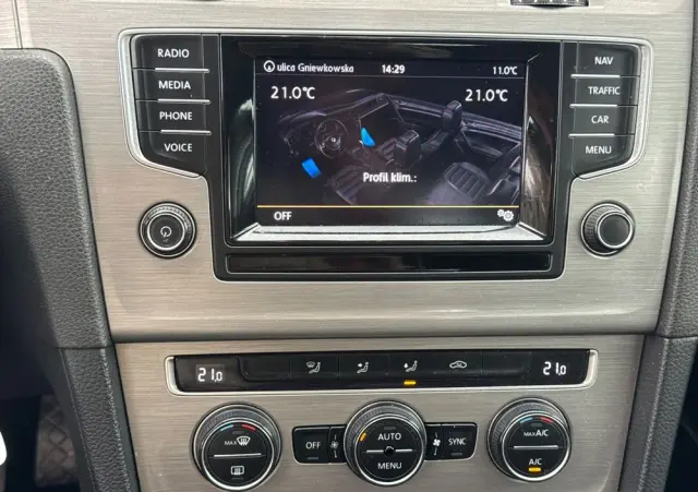 VOLKSWAGEN Golf 1.6 BlueTDI Comfortline