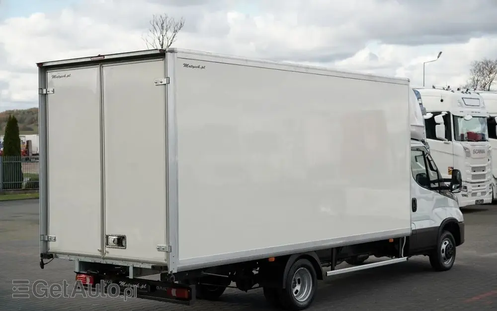 IVECO DAILY 35-180 / KONTENER / AUTOMAT HI-MATIC  / BLIŹNIAK / 2022 / SPROWADZONY 