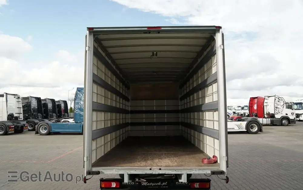 IVECO DAILY 35-180 / KONTENER / AUTOMAT HI-MATIC  / BLIŹNIAK / 2022 / SPROWADZONY 