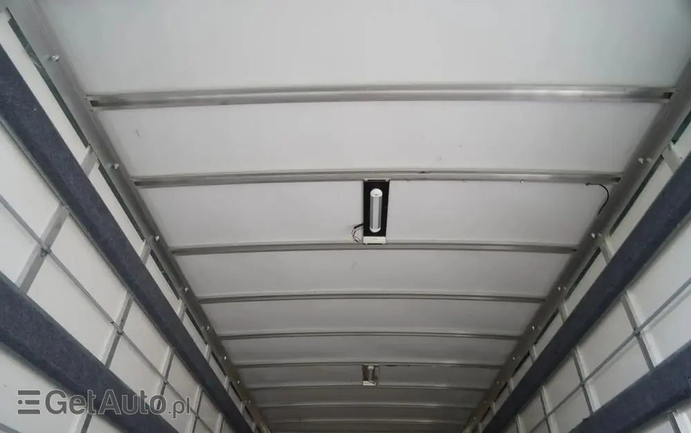 IVECO DAILY 35-180 / KONTENER / AUTOMAT HI-MATIC  / BLIŹNIAK / 2022 / SPROWADZONY 