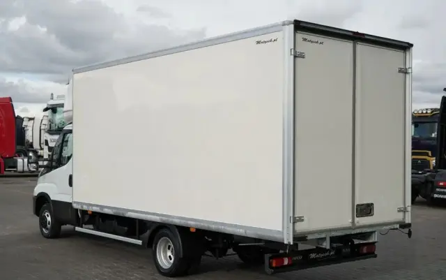 IVECO DAILY 35-180 / KONTENER / AUTOMAT HI-MATIC  / BLIŹNIAK / 2022 / SPROWADZONY 