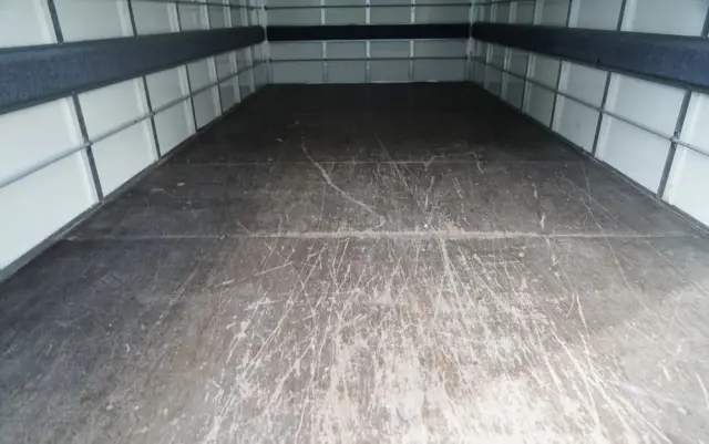 IVECO DAILY 35-180 / KONTENER / AUTOMAT HI-MATIC  / BLIŹNIAK / 2022 / SPROWADZONY 