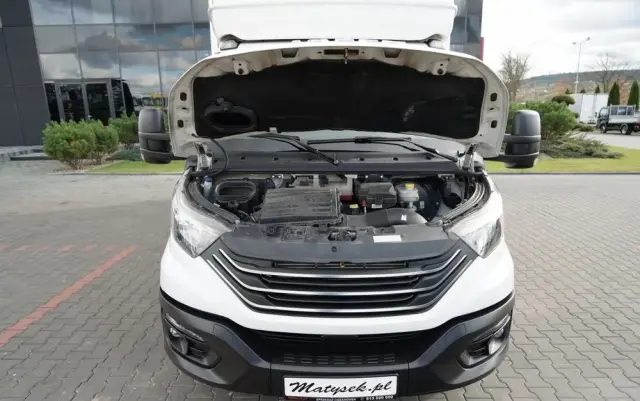 IVECO DAILY 35-180 / KONTENER / AUTOMAT HI-MATIC  / BLIŹNIAK / 2022 / SPROWADZONY 