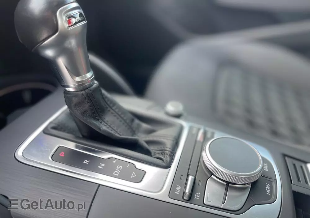 AUDI A3 1.6 TDI clean diesel Attraction S tronic