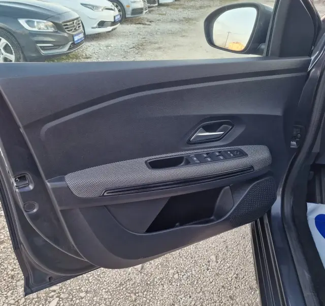 DACIA Jogger TCe 110 (7-Sitzer) Extreme