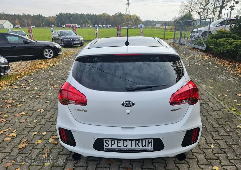 KIA Ceed 1.6 T-GDI GT-Challenge