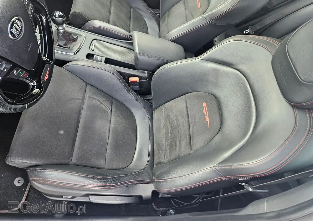 KIA Ceed 1.6 T-GDI GT-Challenge