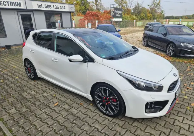 KIA Ceed 1.6 T-GDI GT-Challenge