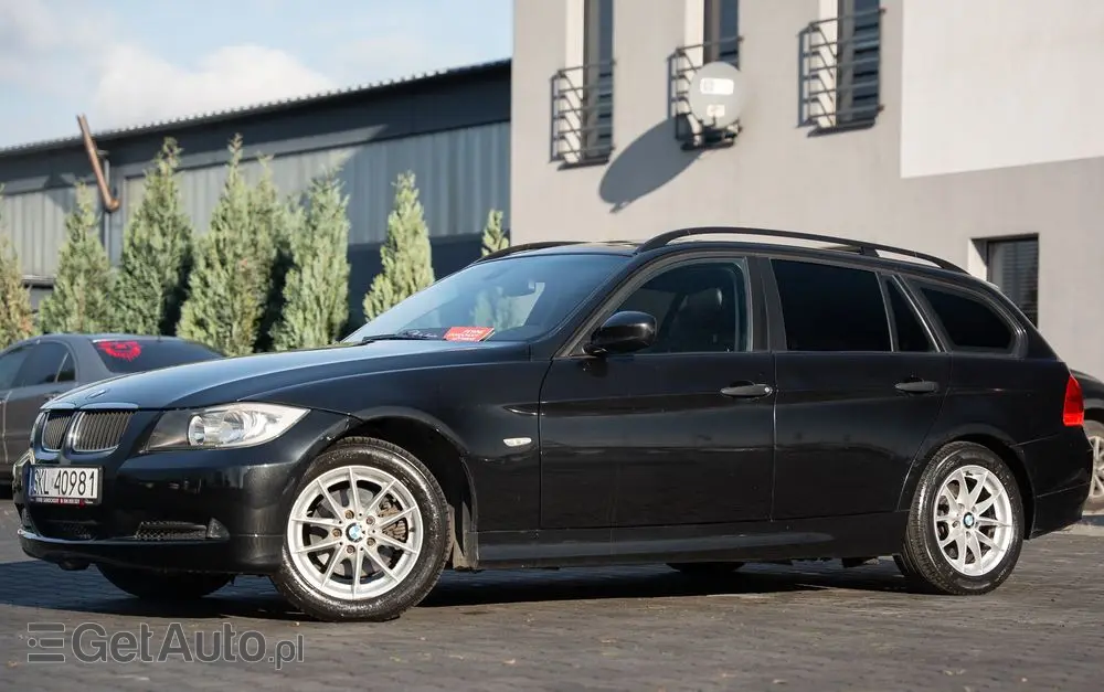 BMW Seria 3 320d DPF Edition Exclusive