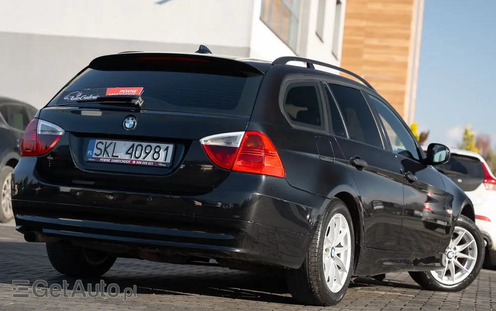 BMW Seria 3 320d DPF Edition Exclusive